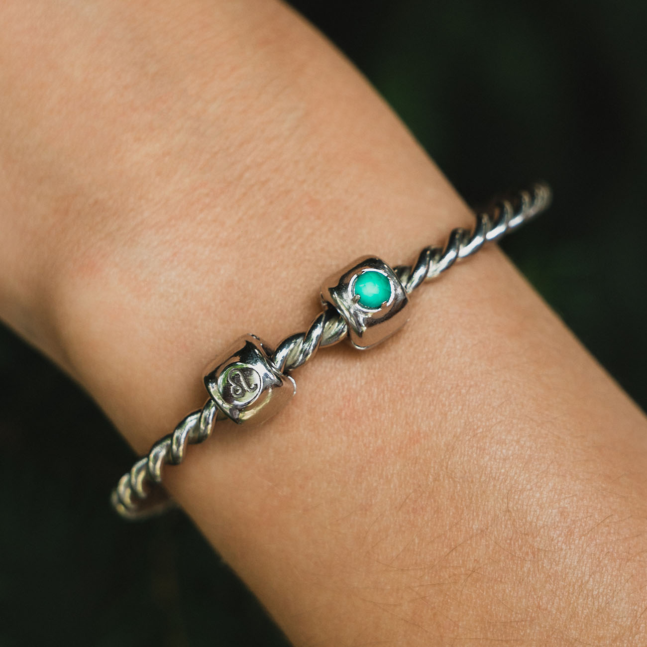 Charms ze znakiem zodiaku Lew (♌︎) Srebrny - Mosiądz