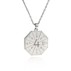 Naszyjnik z wisiorkiem Budowniczego (4) w kolorze srebrnym – Pieczęć Fundamentu