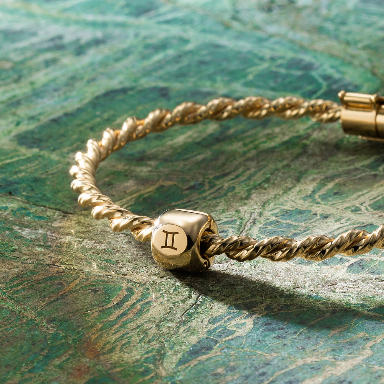 Złota bransoletka tensorowa - Amulet ochronny ze złota próby 585